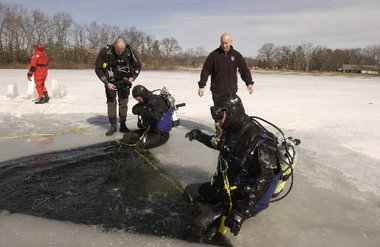 Copy of divingwpd.jpg